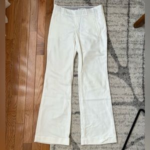 Banana Republic • White trousers